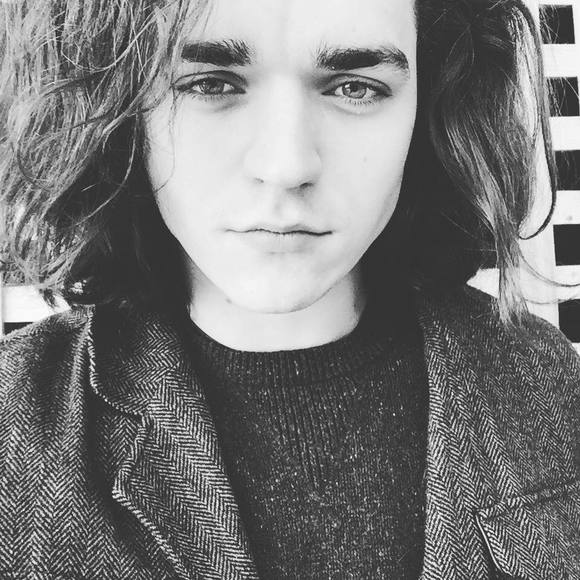 Meet your Posher, Luke - Picture 1 of 1